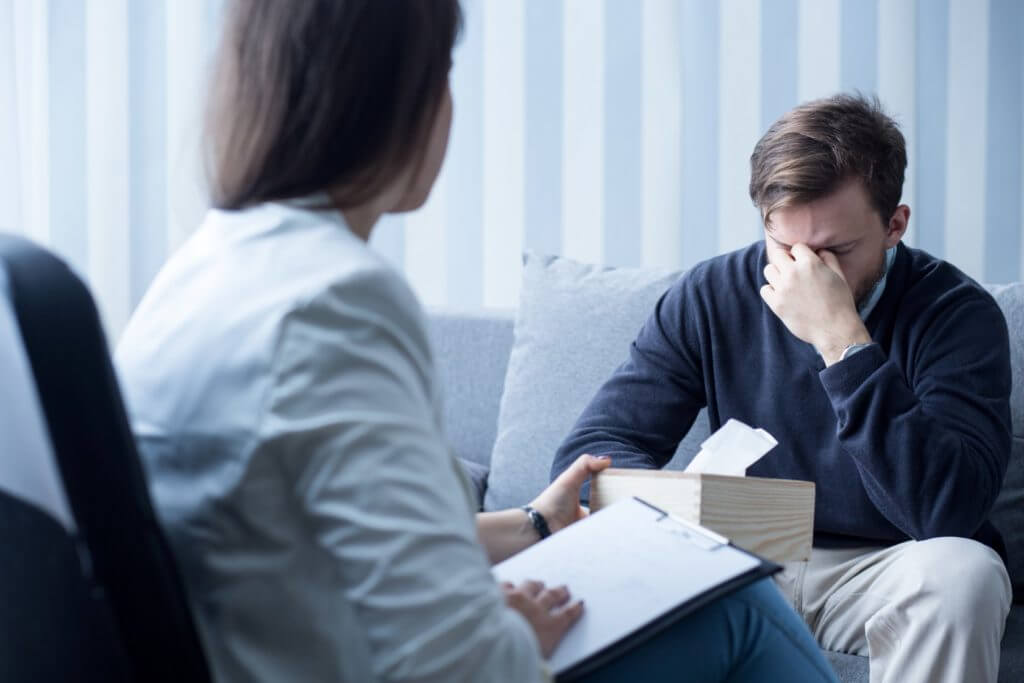 Điều trị tâm lý là một cách để khắc phục ngủ nghiến răng tận gốc