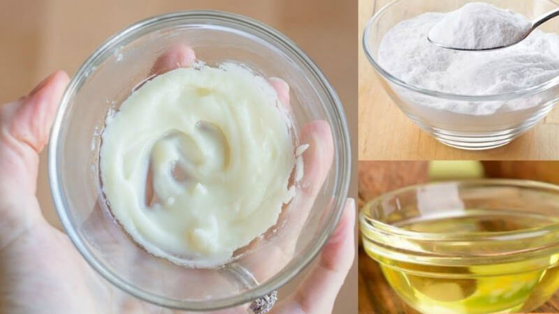 Dầu dừa và baking soda là trợ thủ đắc lực làm sáng, đều màu răng
