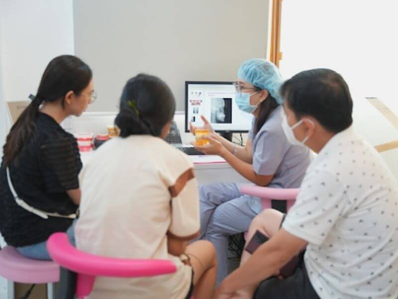 Em Hạnh có hành trình niềng răng trong im lặng với invisalign