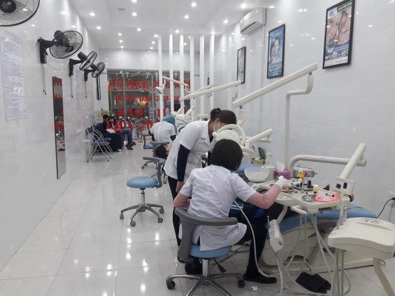 Trung Kiên đạt được rất nhiều thành tựu trong lĩnh vực chăm sóc răng miệng