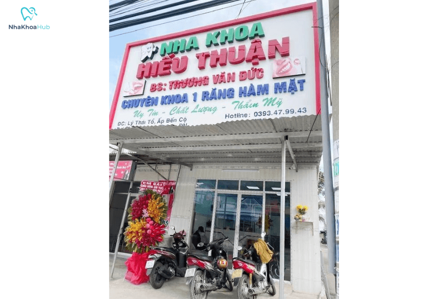 Nha Khoa Hiếu Thuận nổi bật nhờ đội ngũ bác sĩ tận tâm, giàu kinh nghiệm 